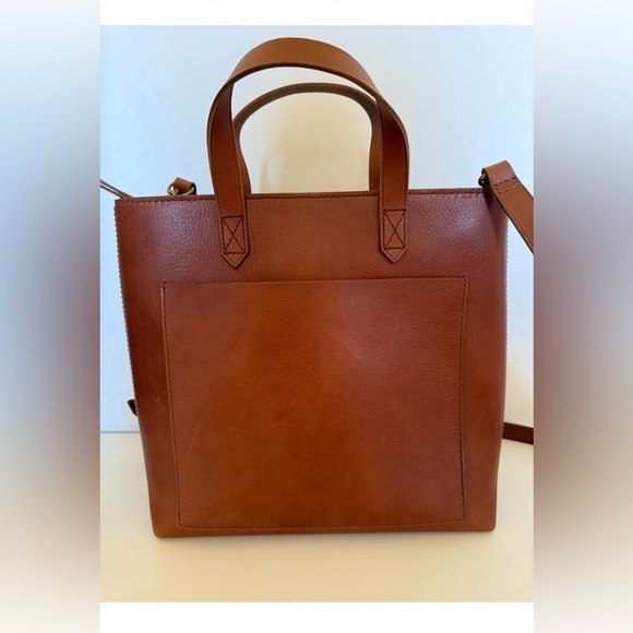 Madewell The Small Transport Crossbody Bag in English Saddle Leather - Picture 3 of 6